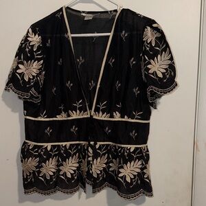 Peter Nygard Black and Cream Floral Blouse